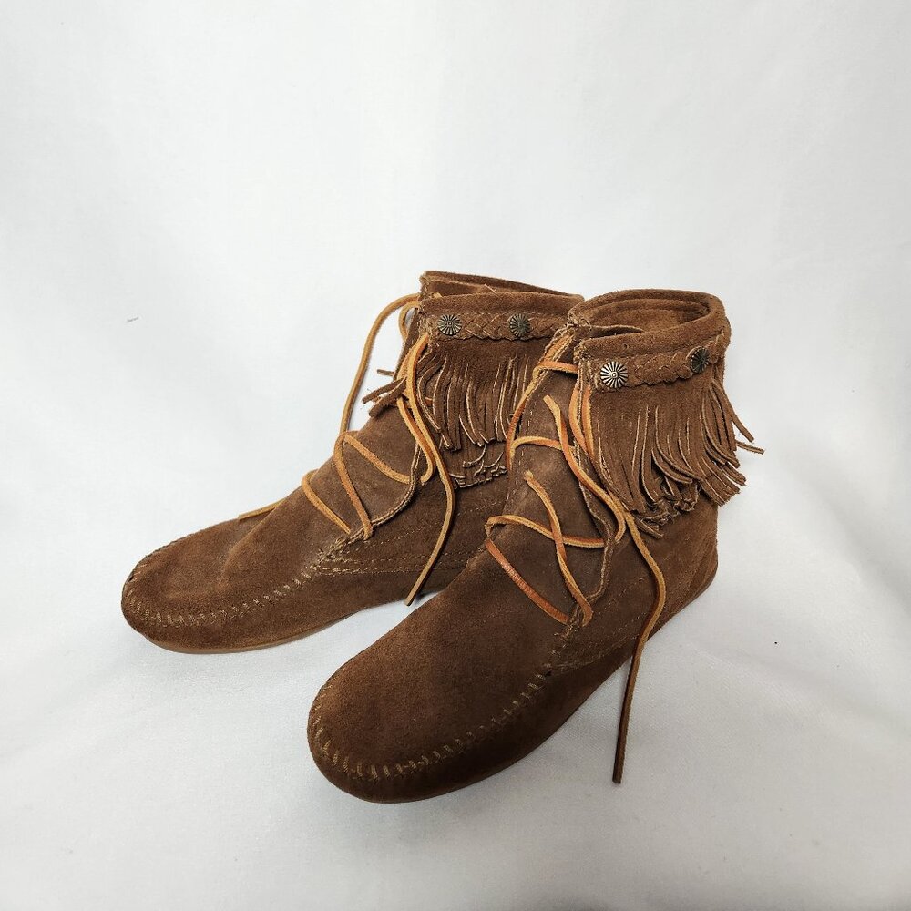 Minnetonka Double-Fringe Tie-up Mocassin Booties